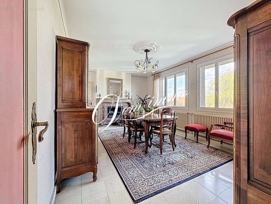 Maison à SAULIEU