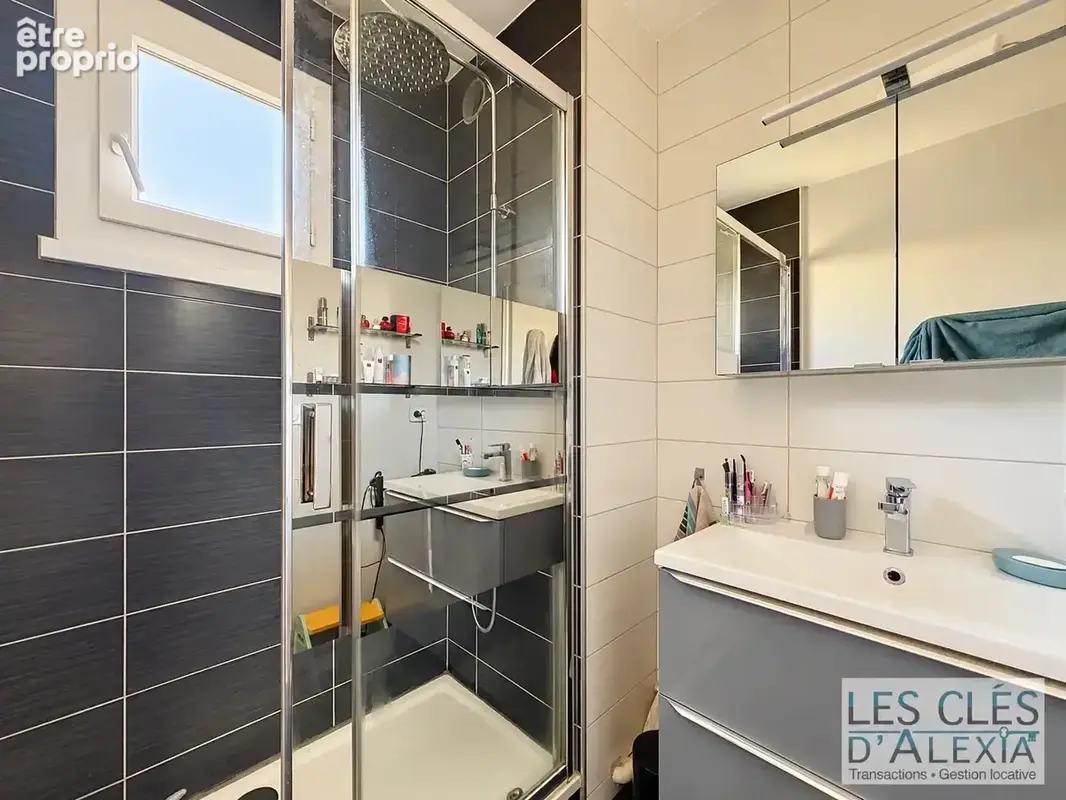 Appartement t4 de 88 m² avec terrasse de 45 m² – irigny - photo 10