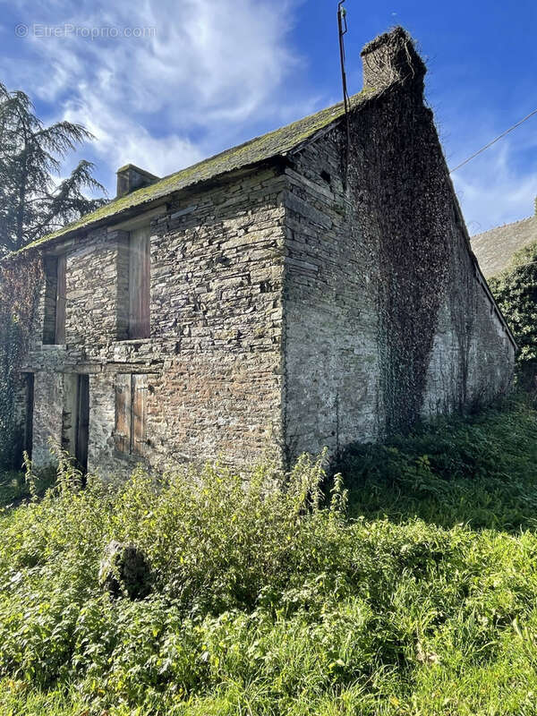 Maison en pierres et ardoises - photo 2