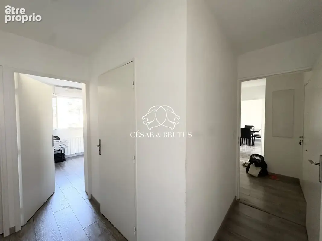 Appartement 3 pièces 69 m² à vendre à Lyon-8e (69008) - photo 5