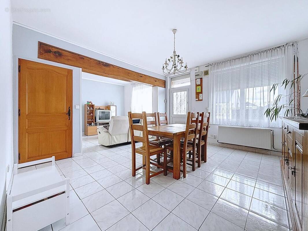 Photo 1 - Maison à HARNES