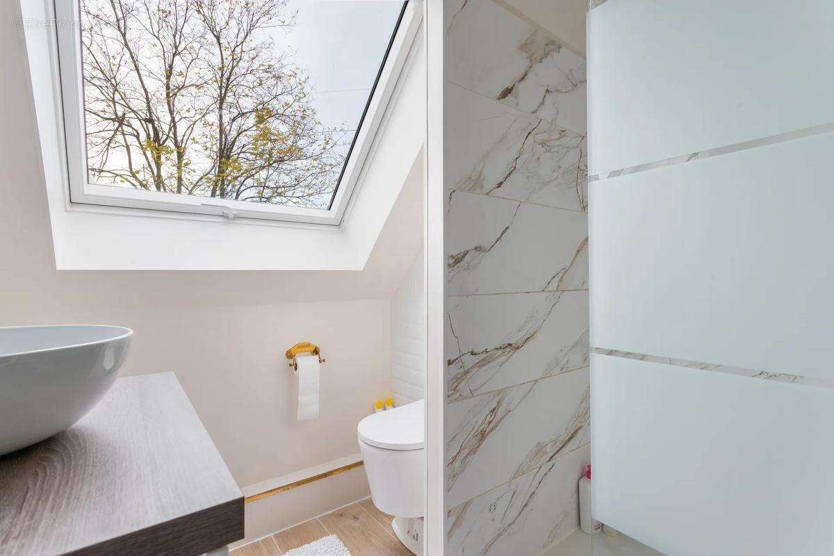 Maison à FACHES-THUMESNIL