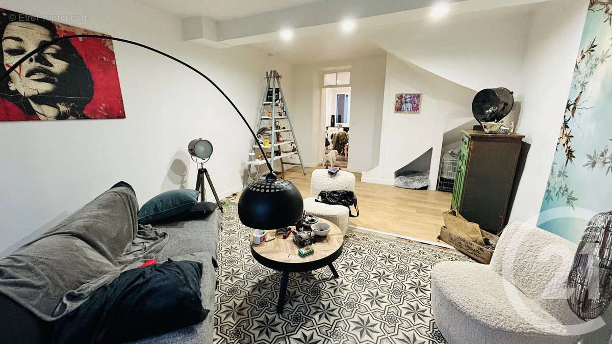 Maison à BONNIERES-SUR-SEINE