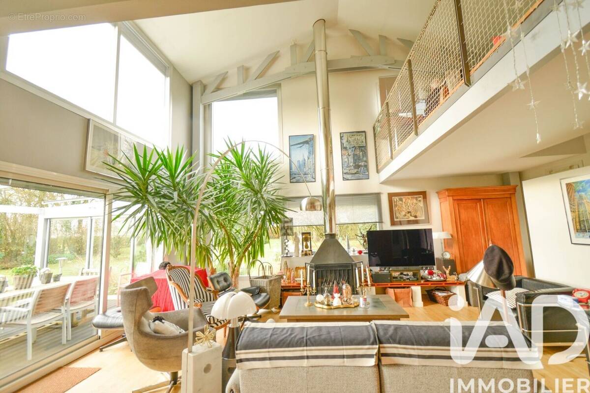 Photo 1 - Maison à VIEUX-MANOIR