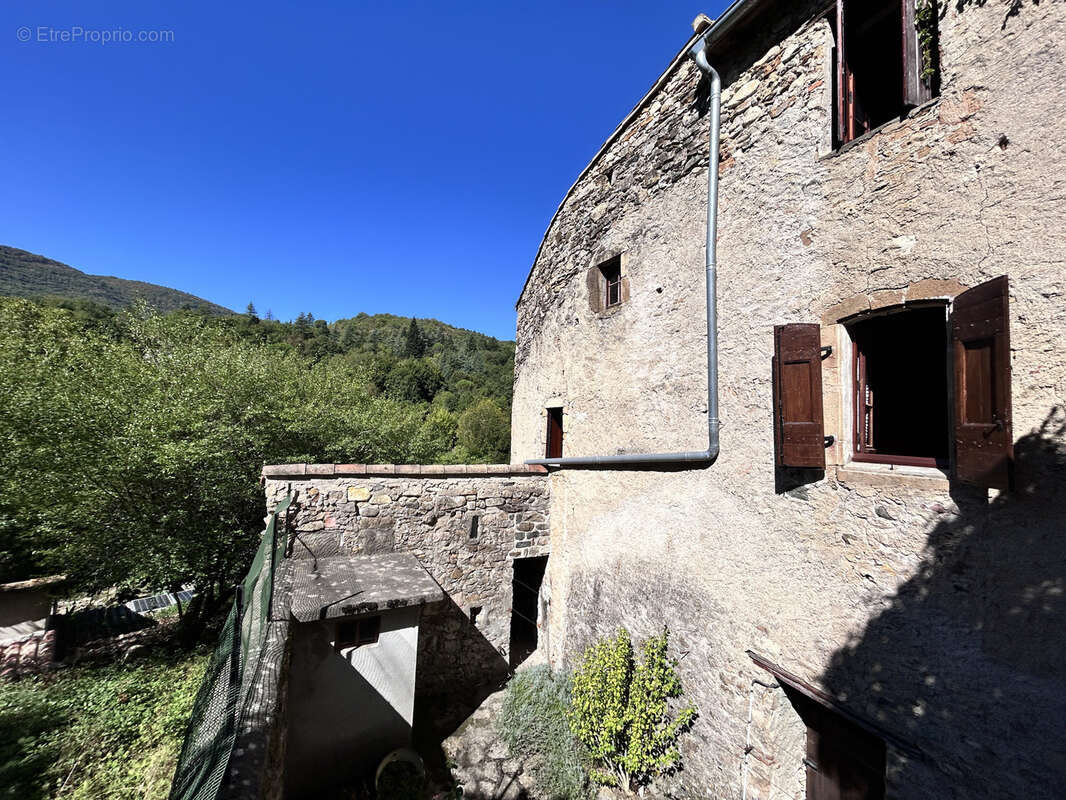 En Cévennes, Maison de village, avec terrasse et cour intérieure - photo 13
