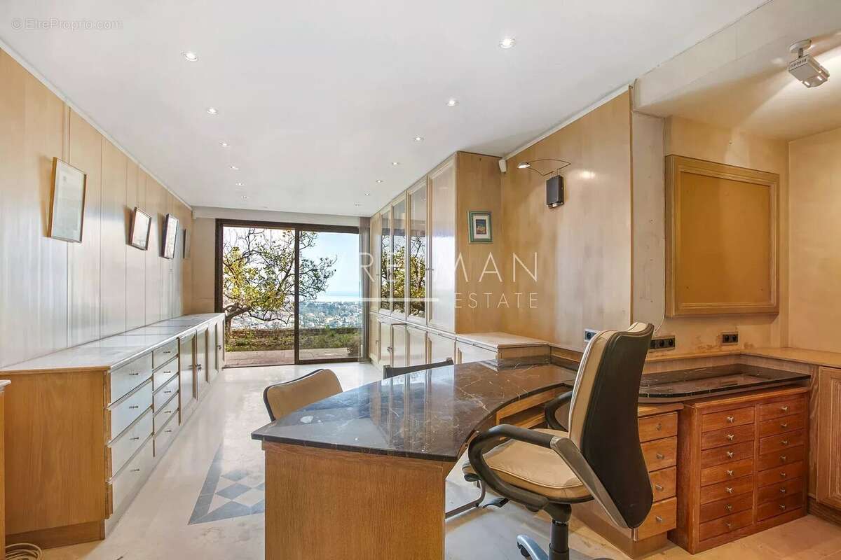 Maison à CAGNES-SUR-MER