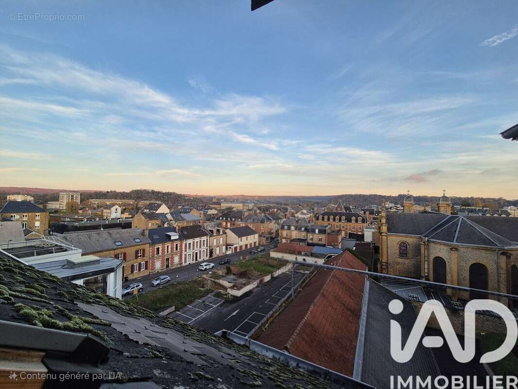 Photo 3 - Appartement à CHARLEVILLE-MEZIERES