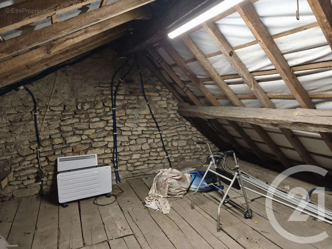Maison 124 m² à Premery  - photo 11