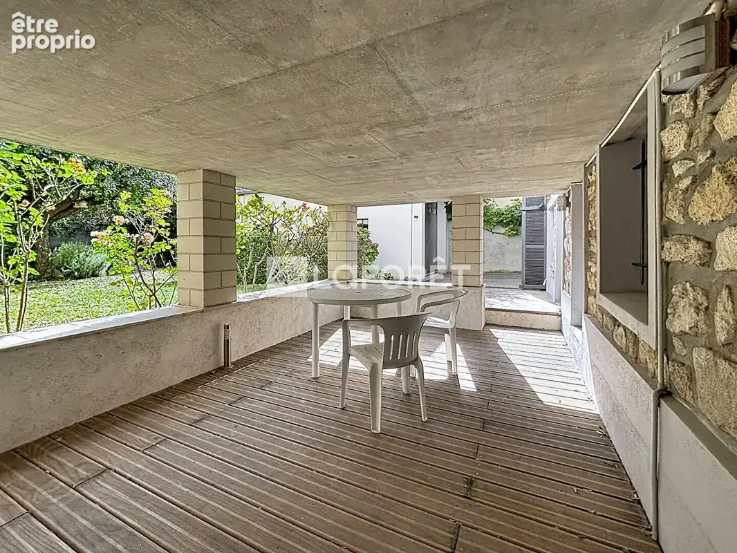 Maison 5 pièces - 137.59 m² - VILLEJUIF - photo 16