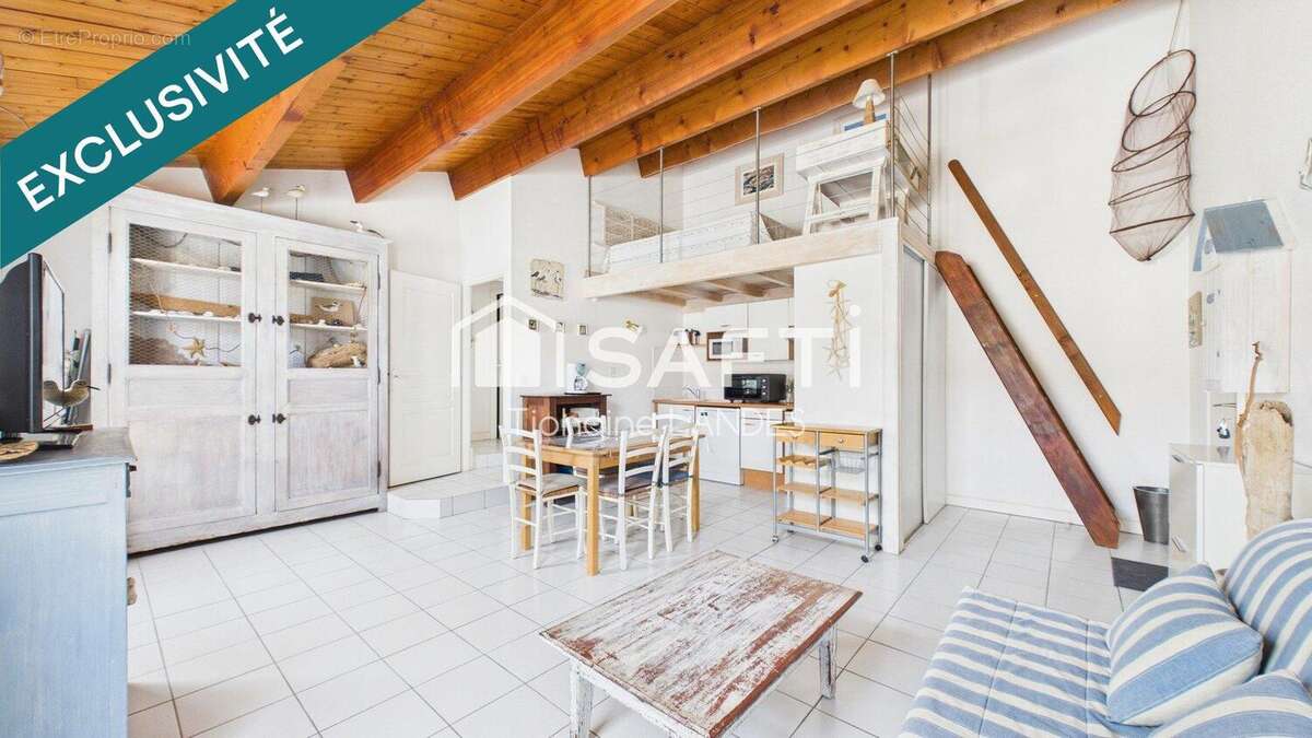 Photo 2 - Appartement à SAINT-MARTIN-DE-RE