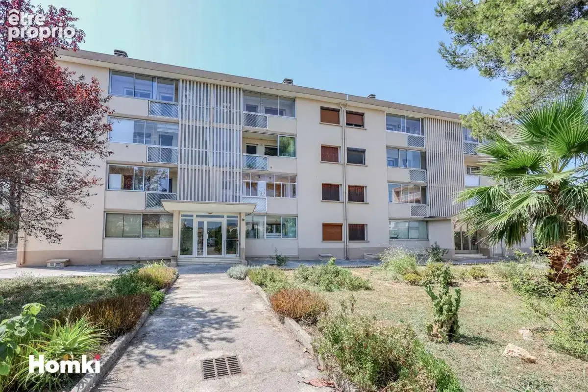 Appartement T4 de 71 m² à Le Pradet 83220, Rue Eugène Fromentin - photo 13