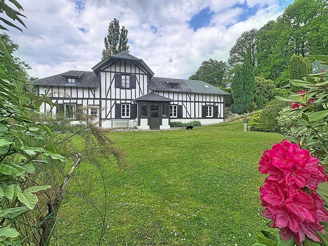 Maison à MONTFORT-SUR-RISLE