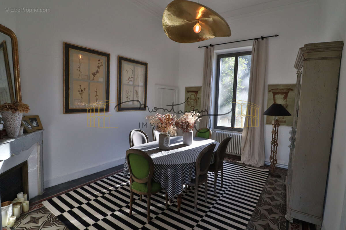 Maison à AIGUES-VIVES