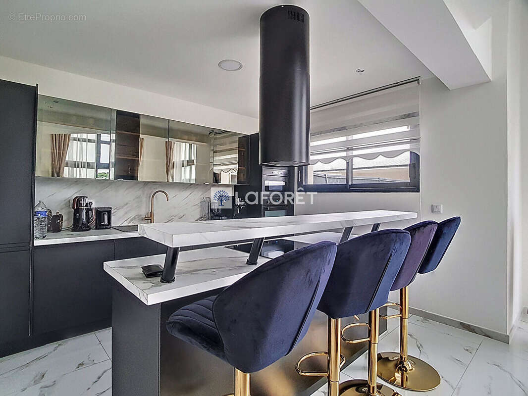 Maison à BARON-SUR-ODON