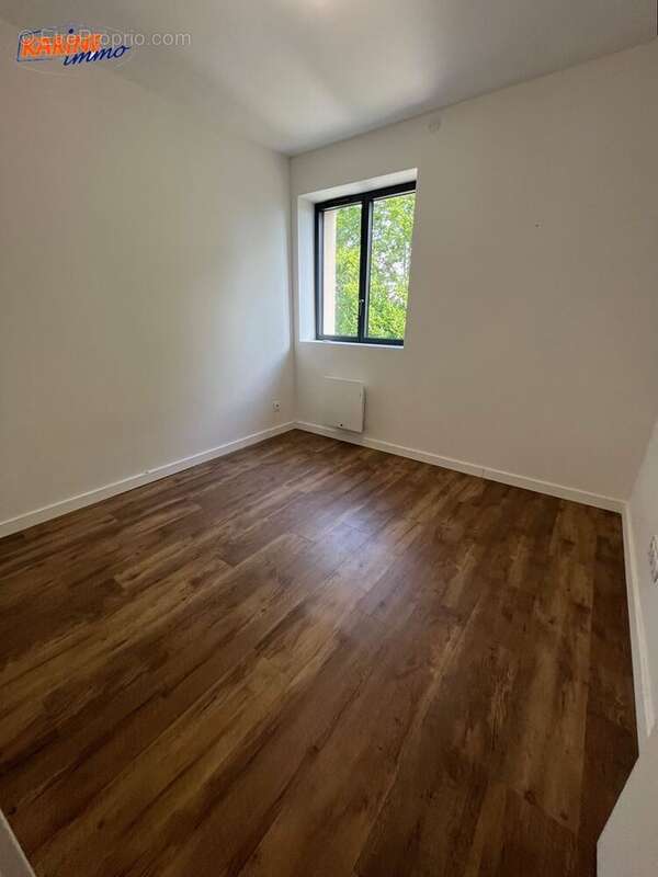 Maison 80 m² à Cailloux-Sur-Fontaines  - photo 9