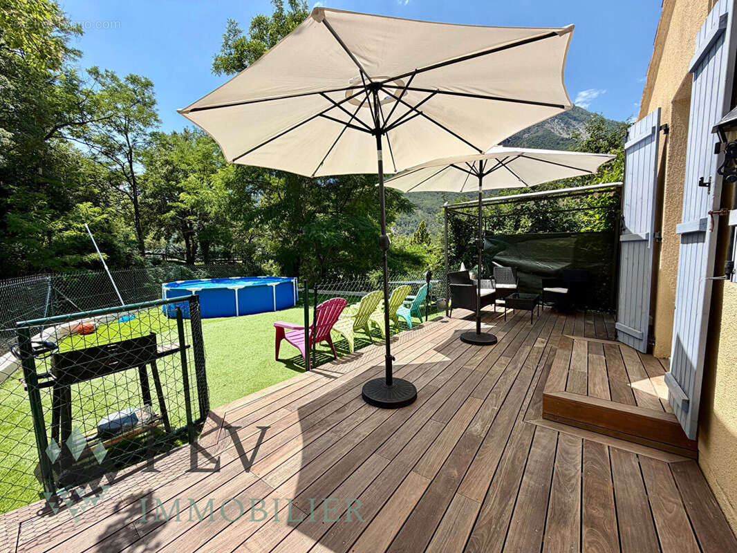 Maison 4 pièce(s) 75 m2 avec son Terrain à Roussillon ! - photo 16