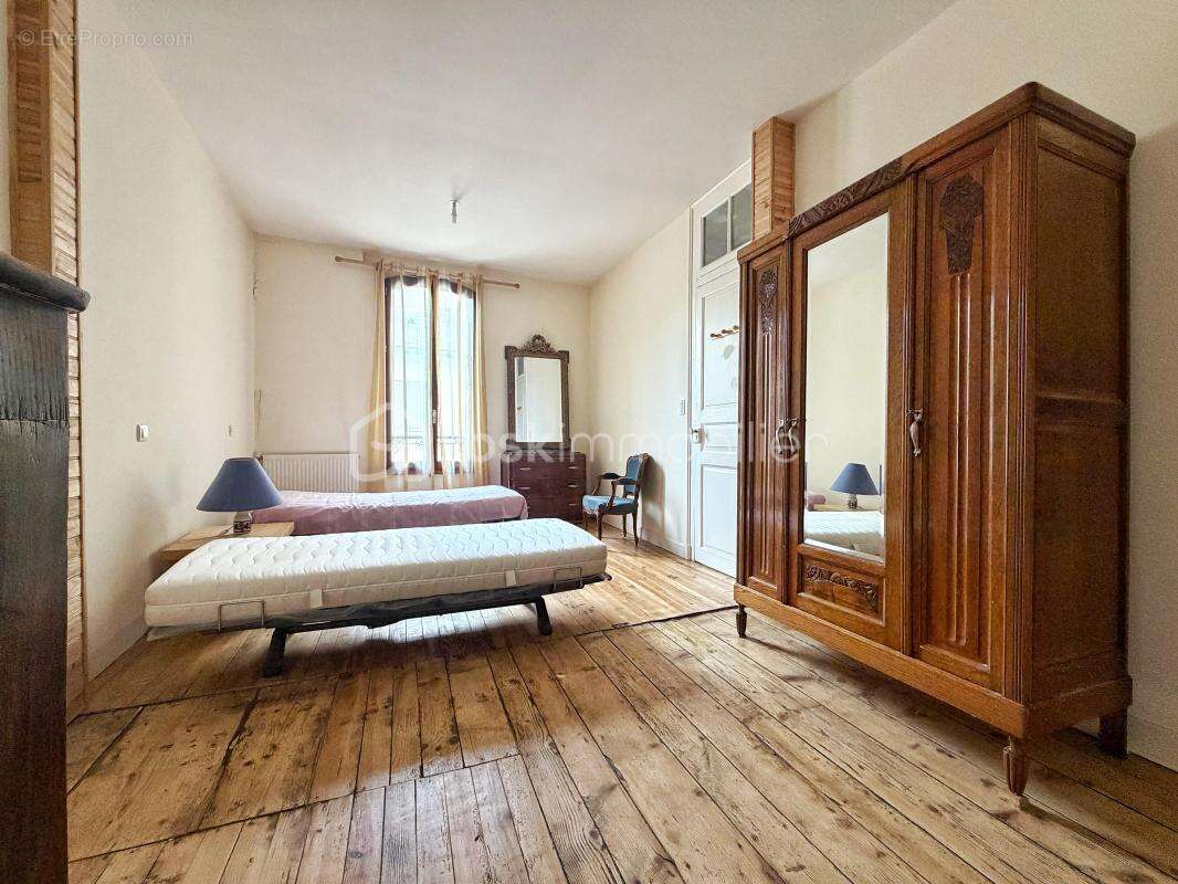 Maison de caractère centre-ville Bagnères‑de‑Bigorre — avec cour & maisonnette à rénover - photo 6