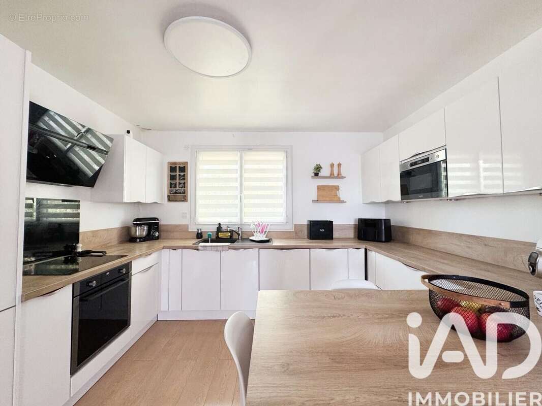 Photo 5 - Maison à CORBEIL-ESSONNES