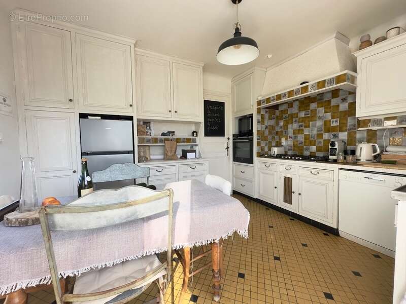 Maison à COLLEVILLE-MONTGOMERY