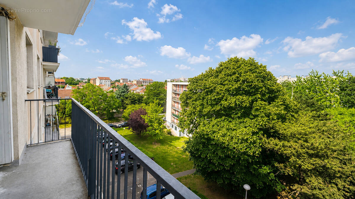 Appartement à CHAMPIGNY-SUR-MARNE