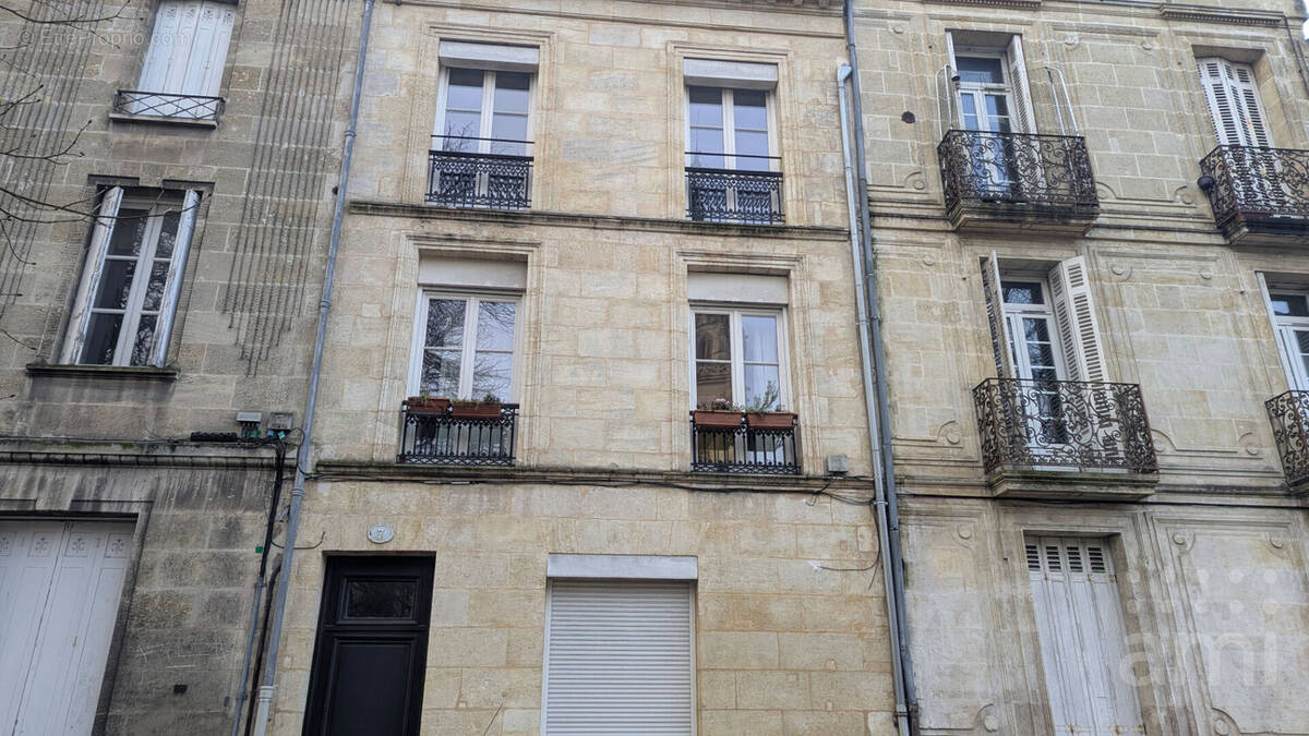 Appartement à BORDEAUX