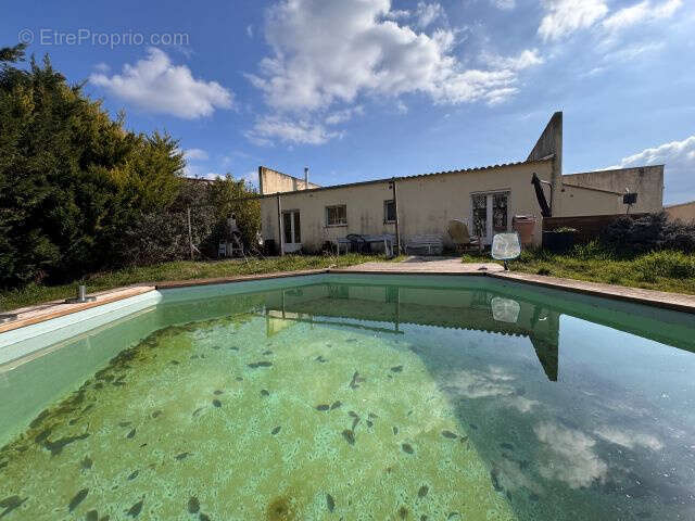 Maison à PEYROLLES-EN-PROVENCE