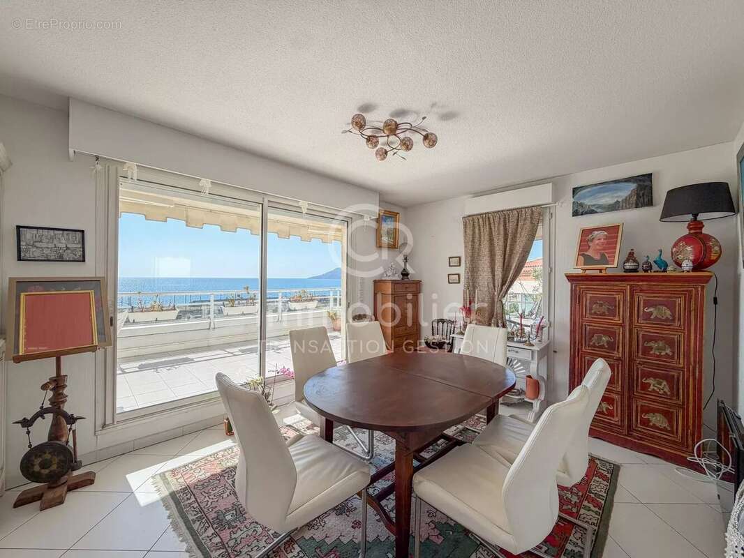 Appartement à CANNES