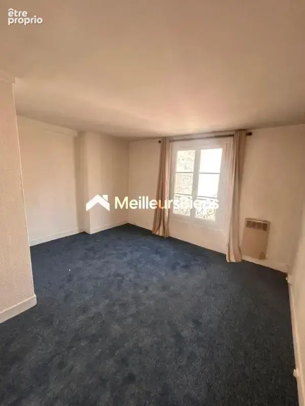 Appartement à PARIS-7E