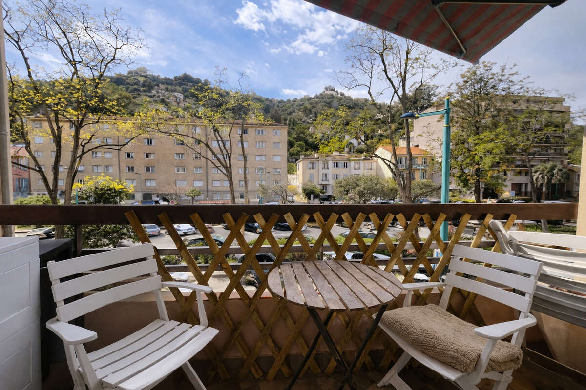 Appartement à MENTON