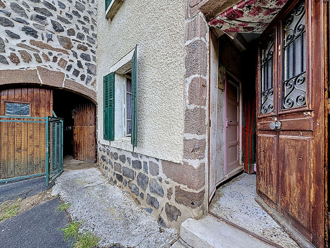 Maison à SAINT-JEAN-DE-NAY