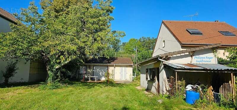 Maison à SAINT-REMY-LES-CHEVREUSE
