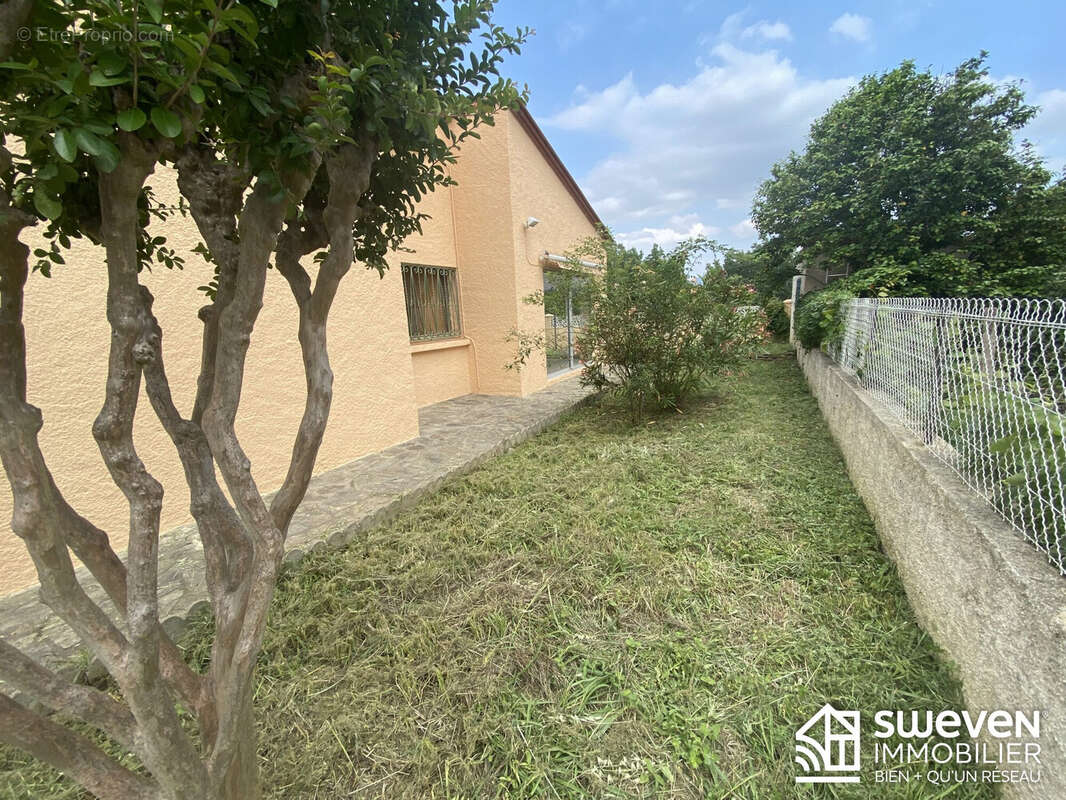 Maison 132 m² à Ceret  - photo 3