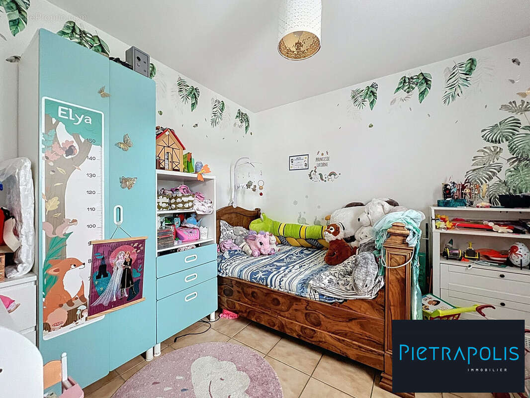 Appartement à CHENOVE