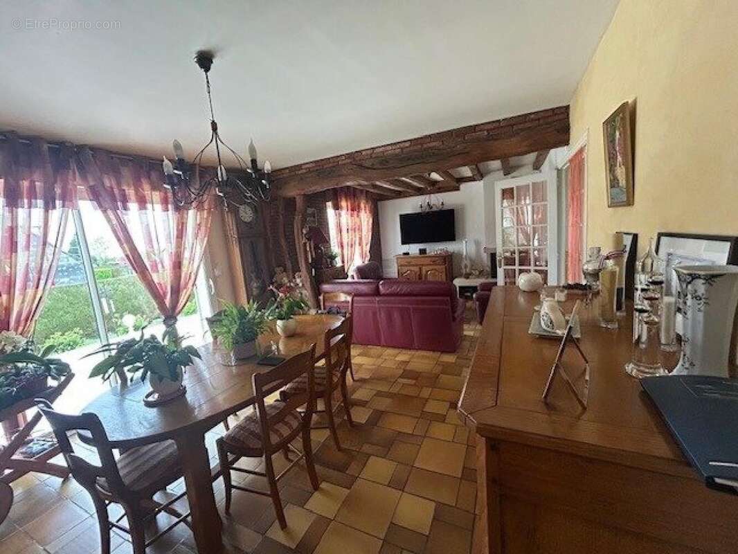 Photo 4 - Maison à YERVILLE
