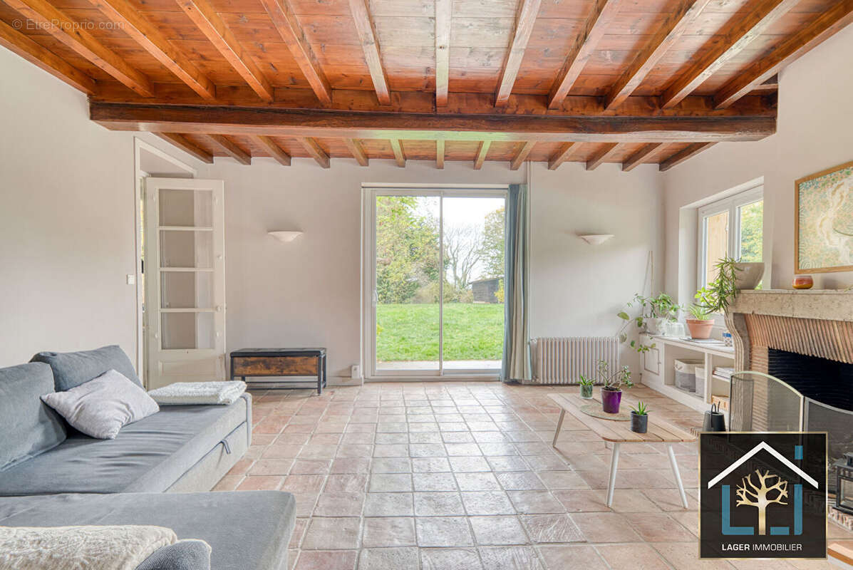 Maison à BRESSOLLES