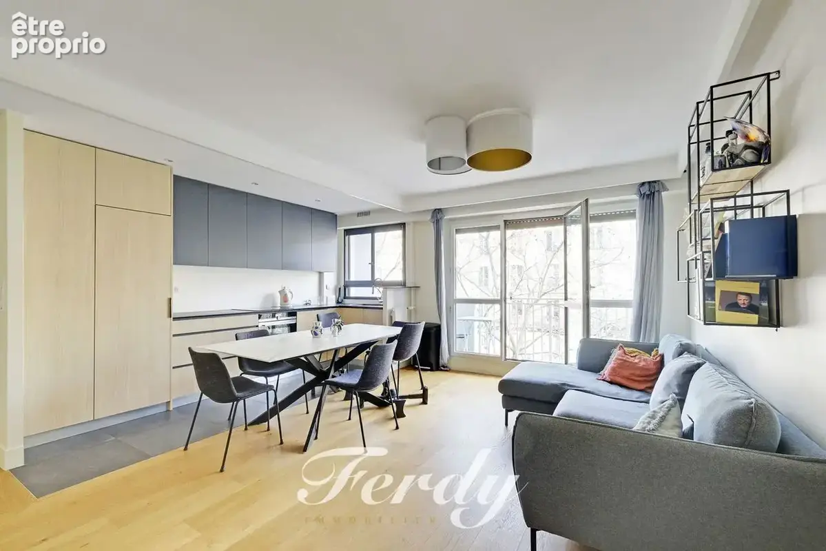 Appartement 3 pièces 76 m² à vendre à Paris-11e (75011) - photo 2