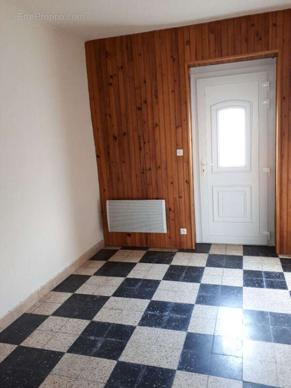 Appartement à FOURCHAMBAULT
