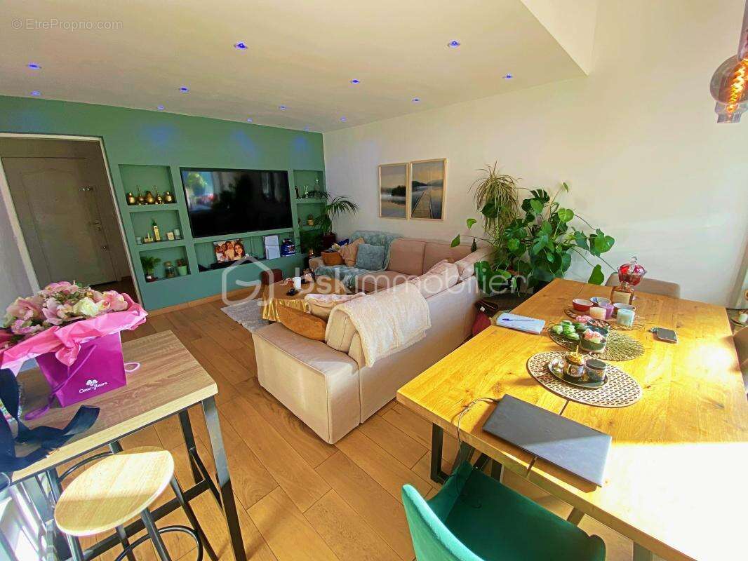  À saisir rapidement – Duplex F4 lumineux à Évry !  - photo 2