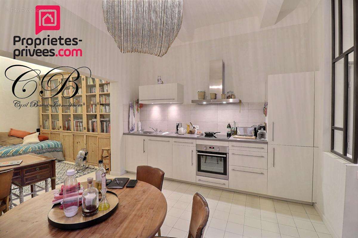 Appartement à UZES