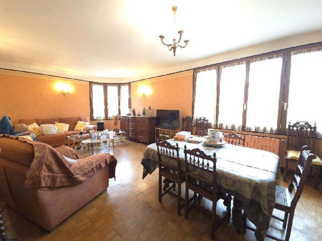 Maison à NOGENT-SUR-OISE