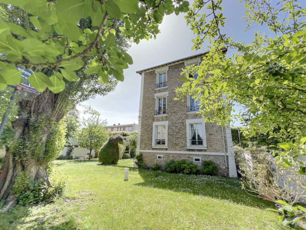 Maison à CHELLES