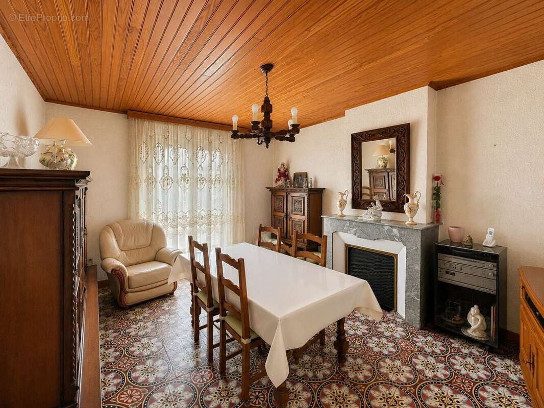 Maison à CESSENON-SUR-ORB