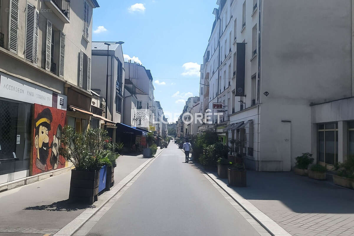 Appartement à PARIS-14E
