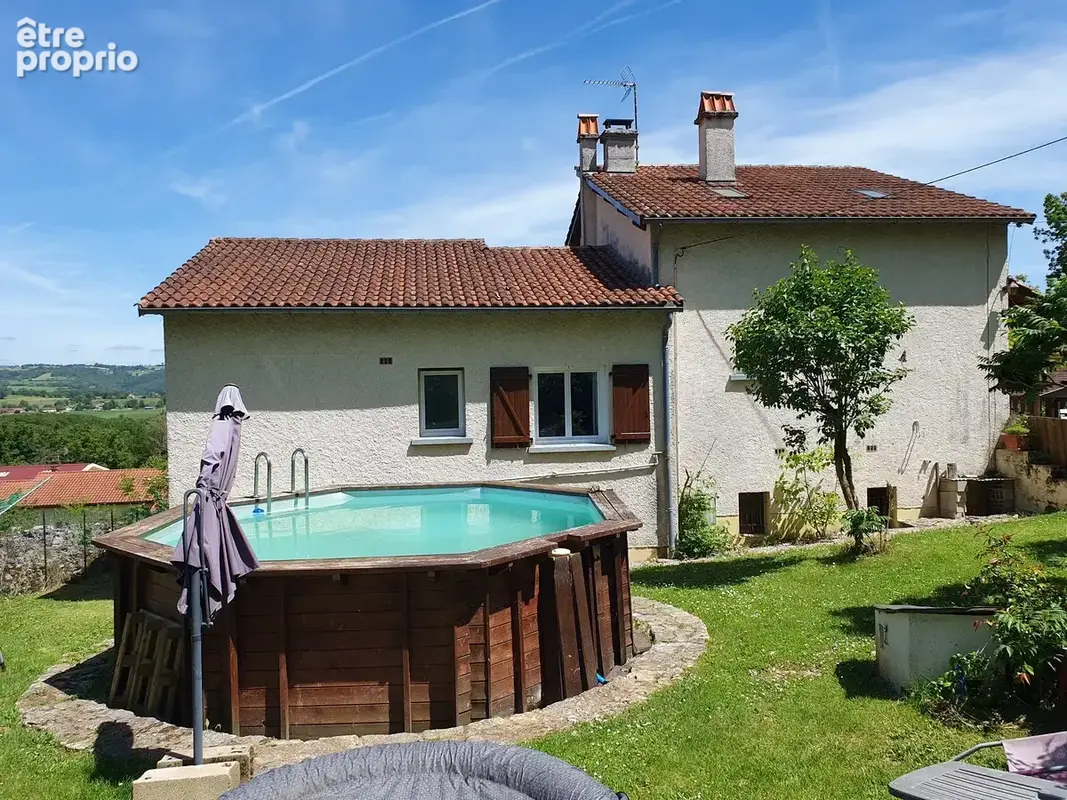 Maison familiale avec appartement indépendant sur 2157m2 de terrain - photo 13