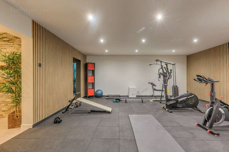 Maison à VILLAINES-SOUS-BOIS