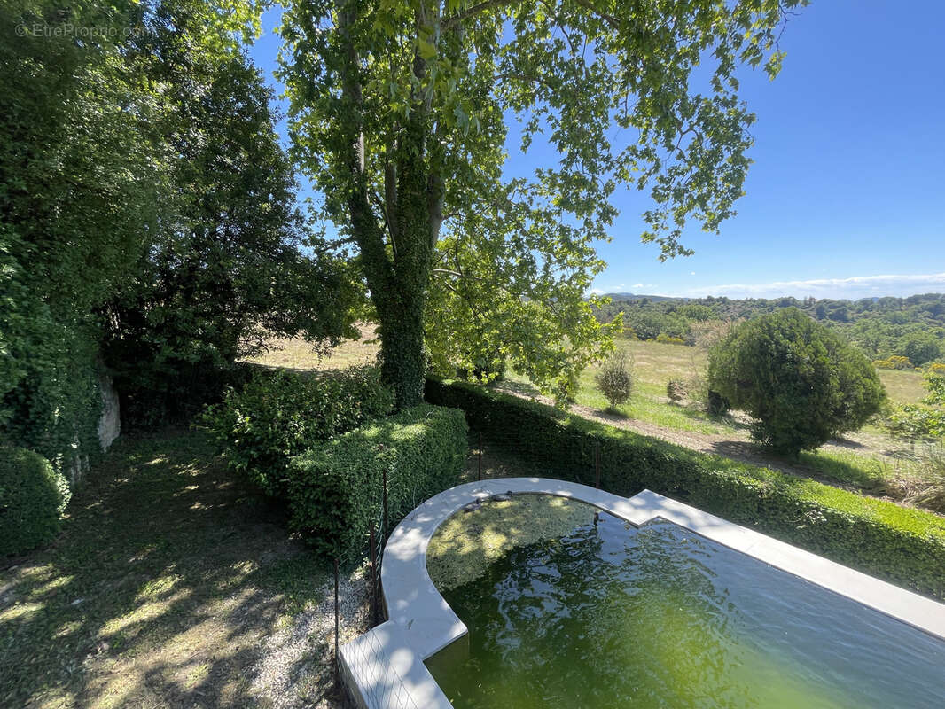 Maison à VAISON-LA-ROMAINE