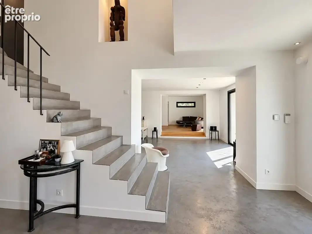 Bastide ancienne entièrement rénovée 170m2 sur 900m2 de terrain - photo 9