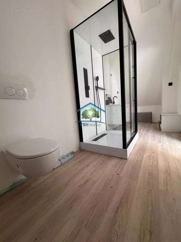 Maison à LA CHAPELLE-VIEL