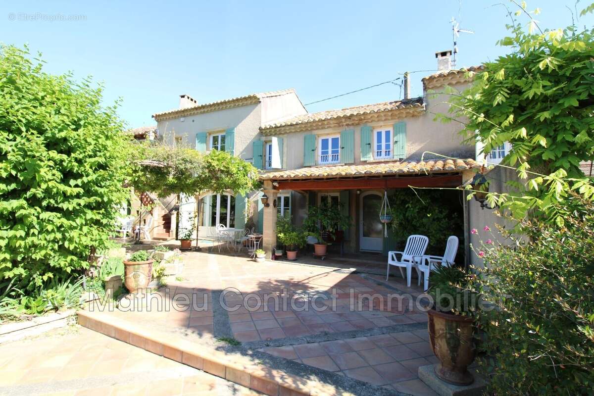 Maison à SERNHAC