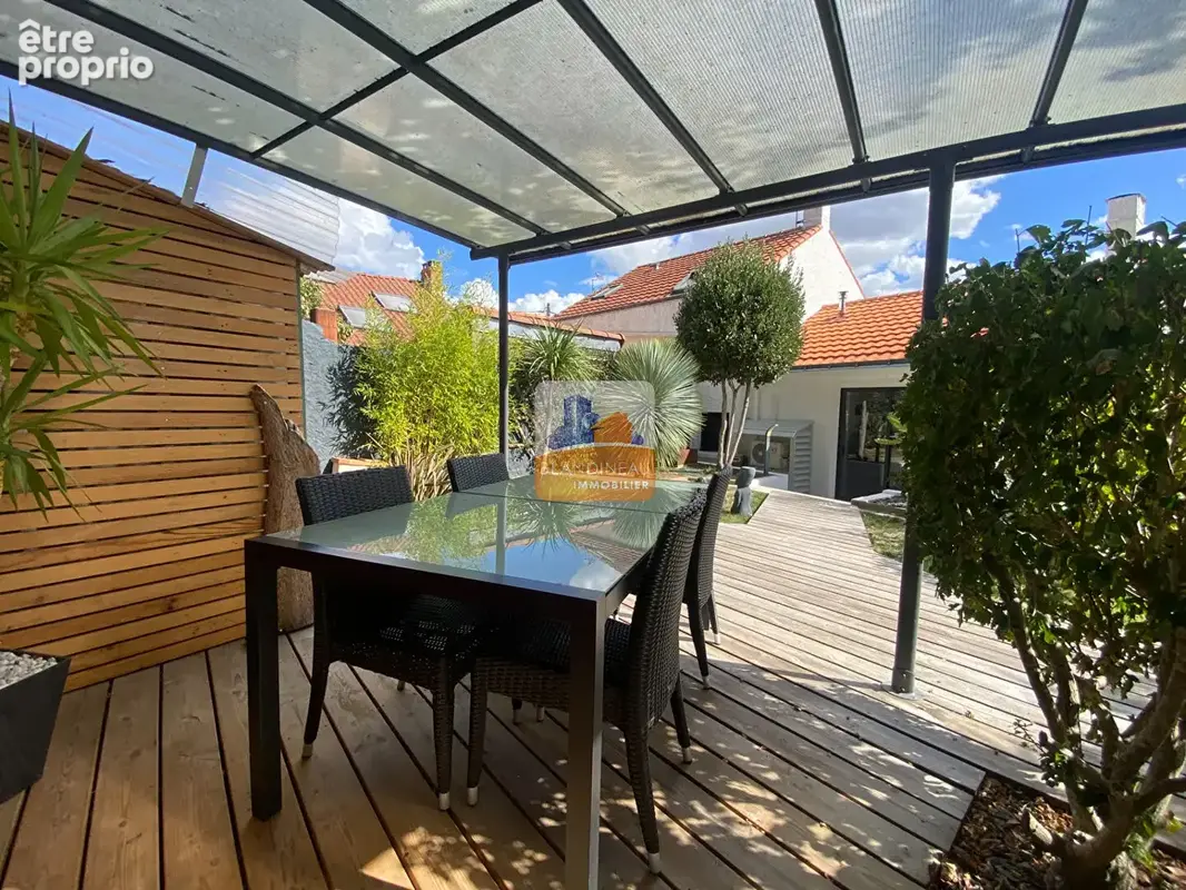 Le pellerin, maison ancienne renovee 124 m², terrain 454 m² - photo 4